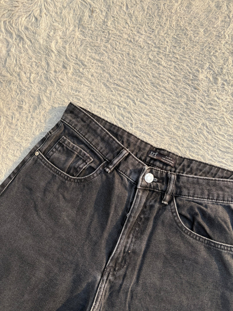 High waisted denim jeans by ZARA 24 W-30