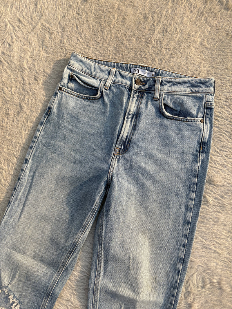High waisted denim jeans by ZARA 25 W-30