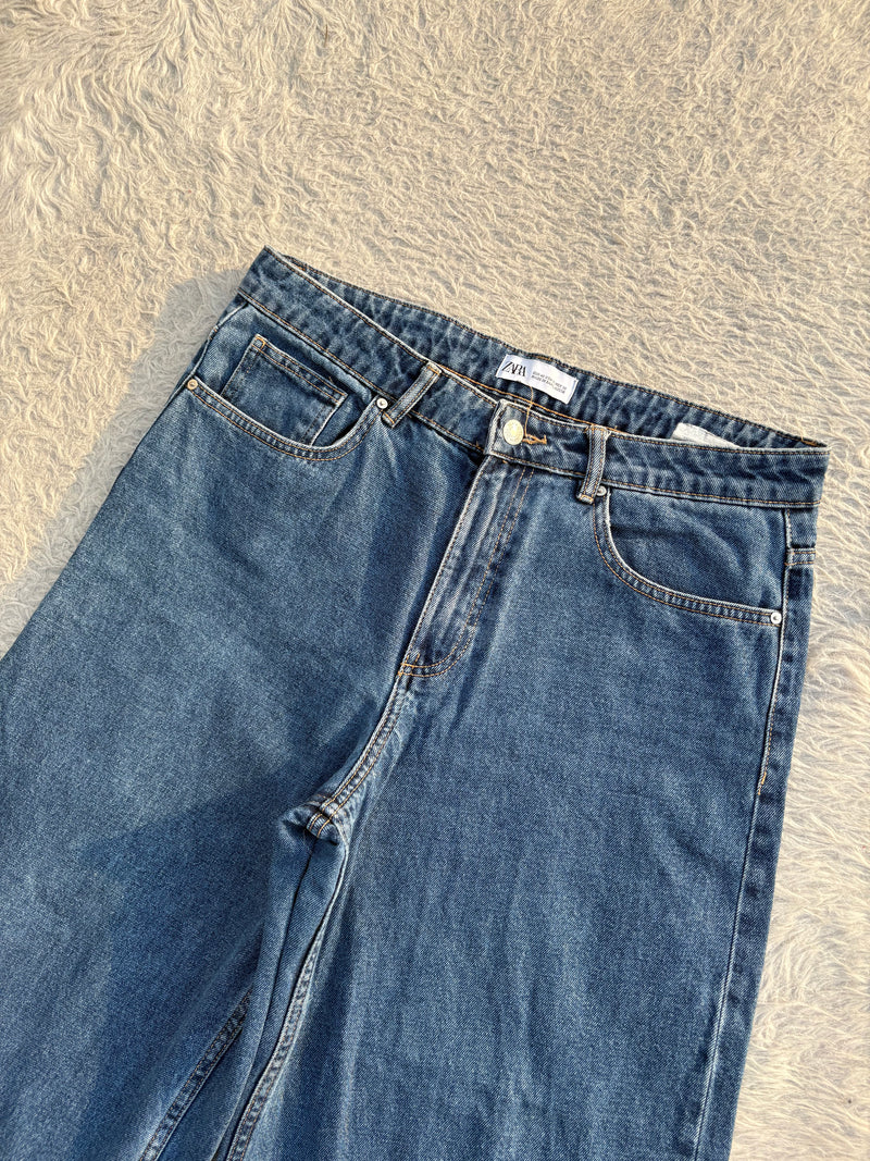 High waisted denim jeans by ZARA 21 W-32