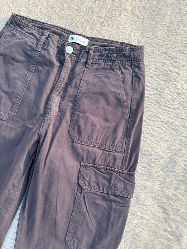 High waisted denim jeans by ZARA 19 W-28