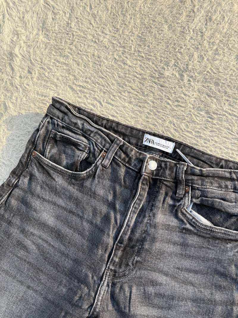 High waisted denim jeans by ZARA 33 W-34