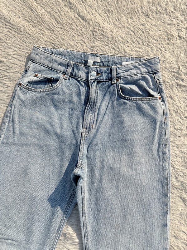 High waisted denim jeans by H&M W-30